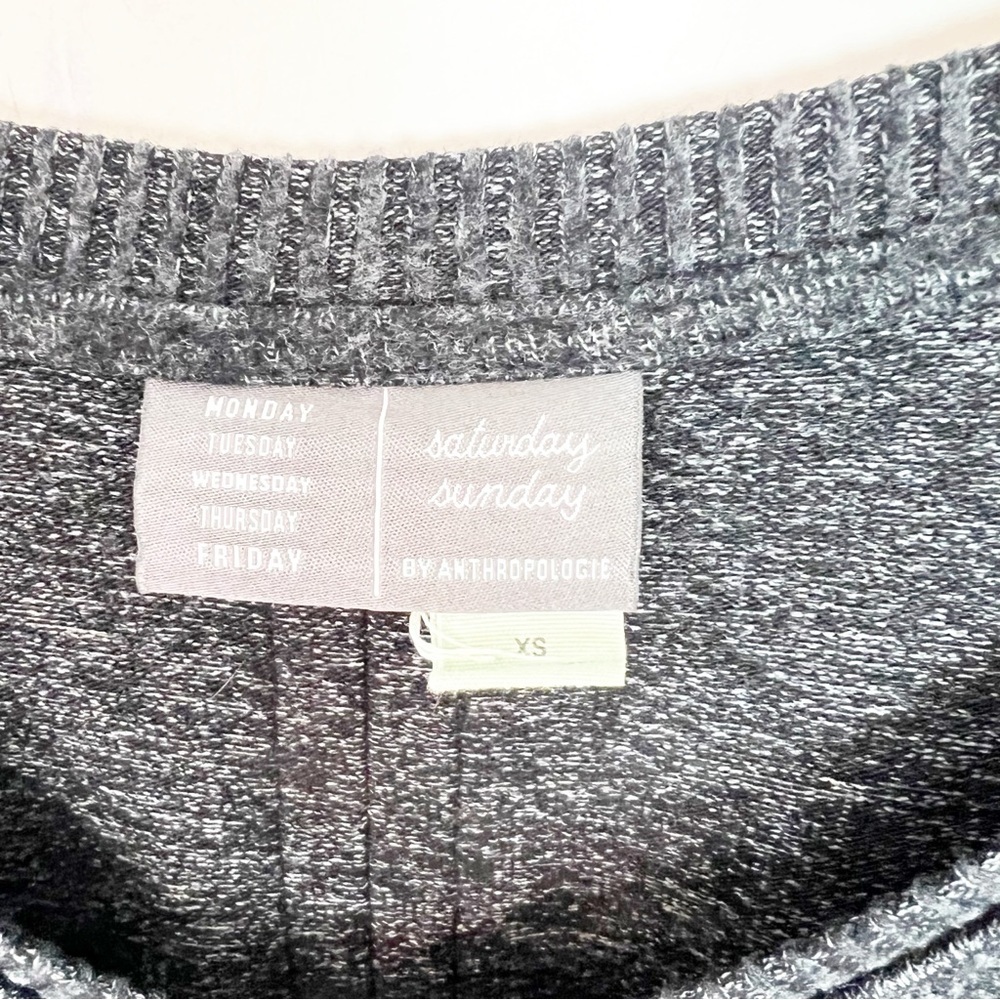 SATURDAY SUNDAY ANTHROPOLOGIE BLACK FLECK KIMONO SLEEVE V-NECK SHIRT SZ XS - Picture 3 of 7